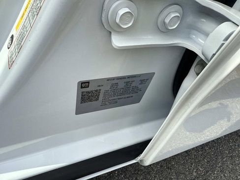 Used 2025 Chevrolet Malibu LT image 23