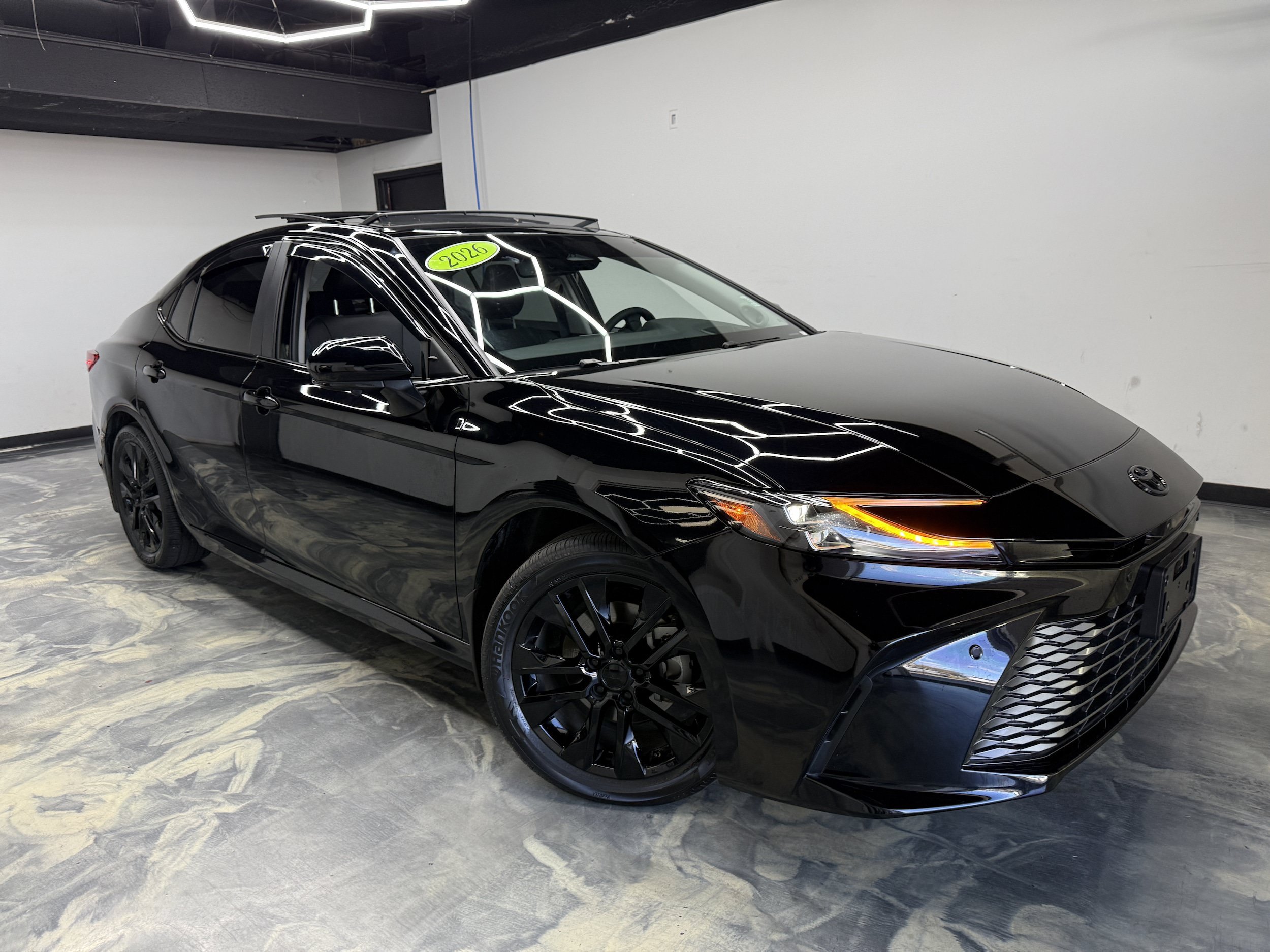 Used 2026 Toyota Camry XLE AWD/4WD image 6