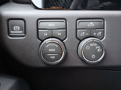 New 2026 Chevrolet Silverado 1500 LT w/ Protection Package image 15