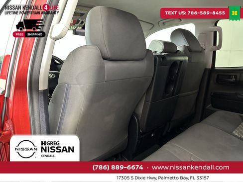 Used 2018 Toyota Tundra SR image 26