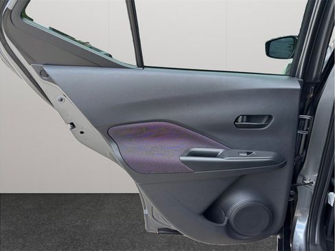Used 2019 Nissan Kicks S FWD image 29