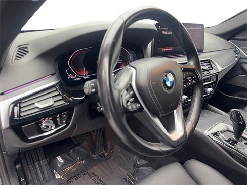 Used 2022 BMW 530i w/ Premium Package image 50