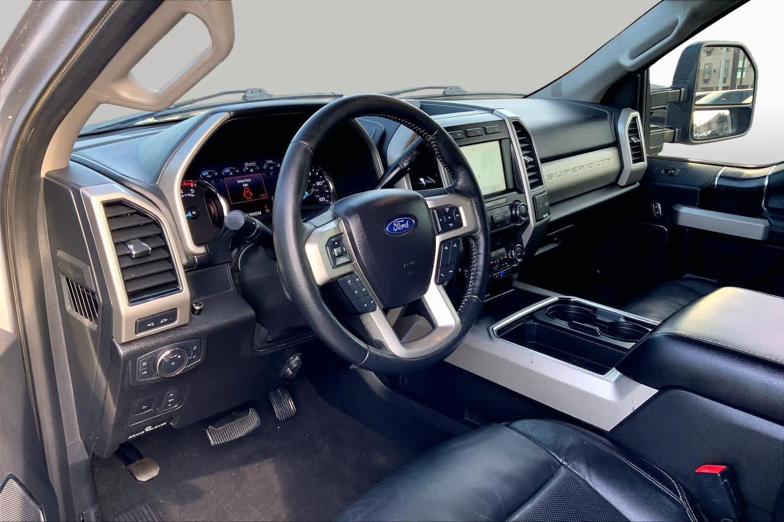 Certified 2020 Ford F250 Lariat w/ Lariat Ultimate Package AWD/4WD image 16