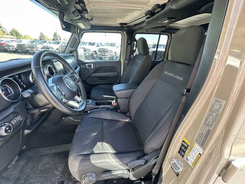 Used 2022 Jeep Gladiator Overland w/ Trailer Tow Package image 13