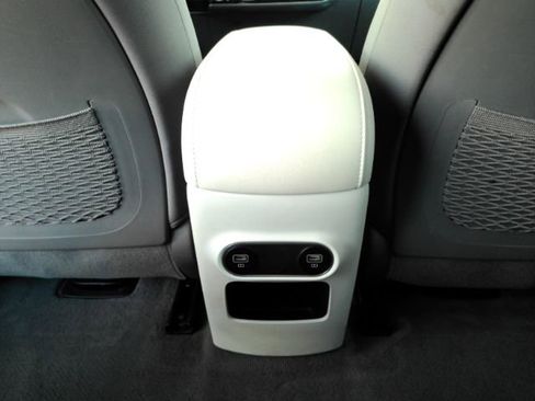 Used 2023 Hyundai Ioniq 5 SE image 25