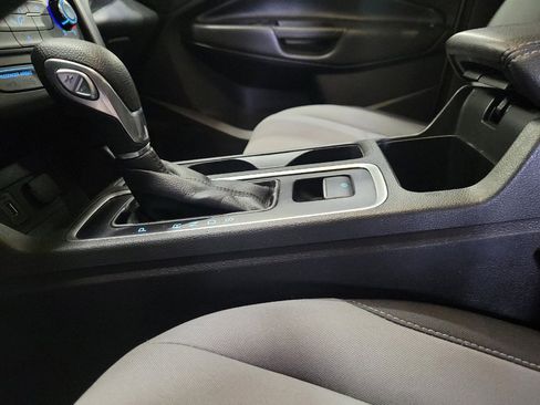 Used 2017 Ford Escape S FWD image 26