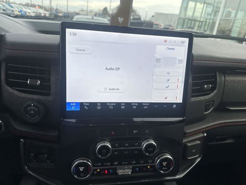 Used 2023 Ford Expedition Limited image 15