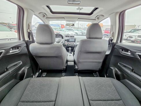 Used 2016 Honda Fit EX image 40