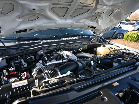 Used 2020 Ford F250 Lariat w/ Lariat Value Package image 8