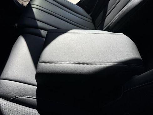 Used 2021 Genesis GV80 2.5T image 39