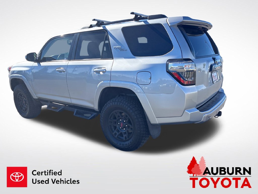 Certified 2019 Toyota 4Runner TRD Off-Road AWD/4WD image 8
