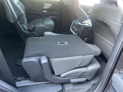 New 2025 Ford Expedition Active image 67