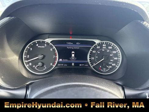 Used 2024 Nissan Sentra SV image 32