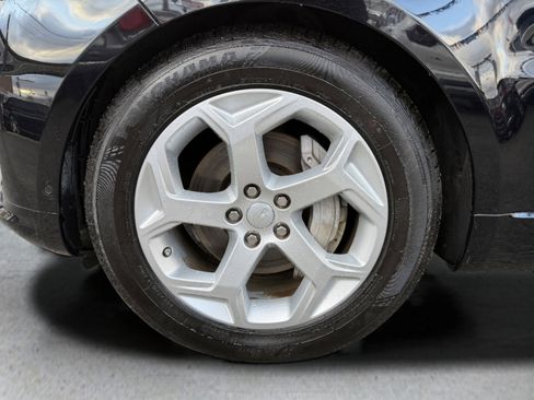 Used 2020 Land Rover Range Rover Sport HSE image 18