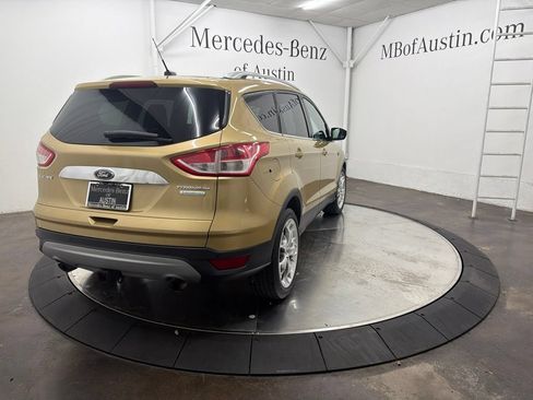 Used 2014 Ford Escape Titanium w/ Equipment Group 401A FWD image 7