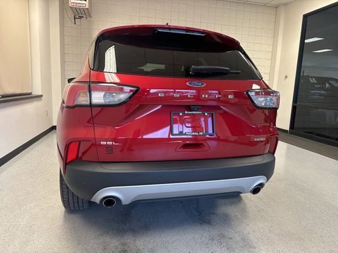 Certified 2022 Ford Escape SEL image 37