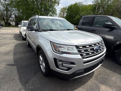 Used 2016 Ford Explorer XLT w/ Equipment Group 202A