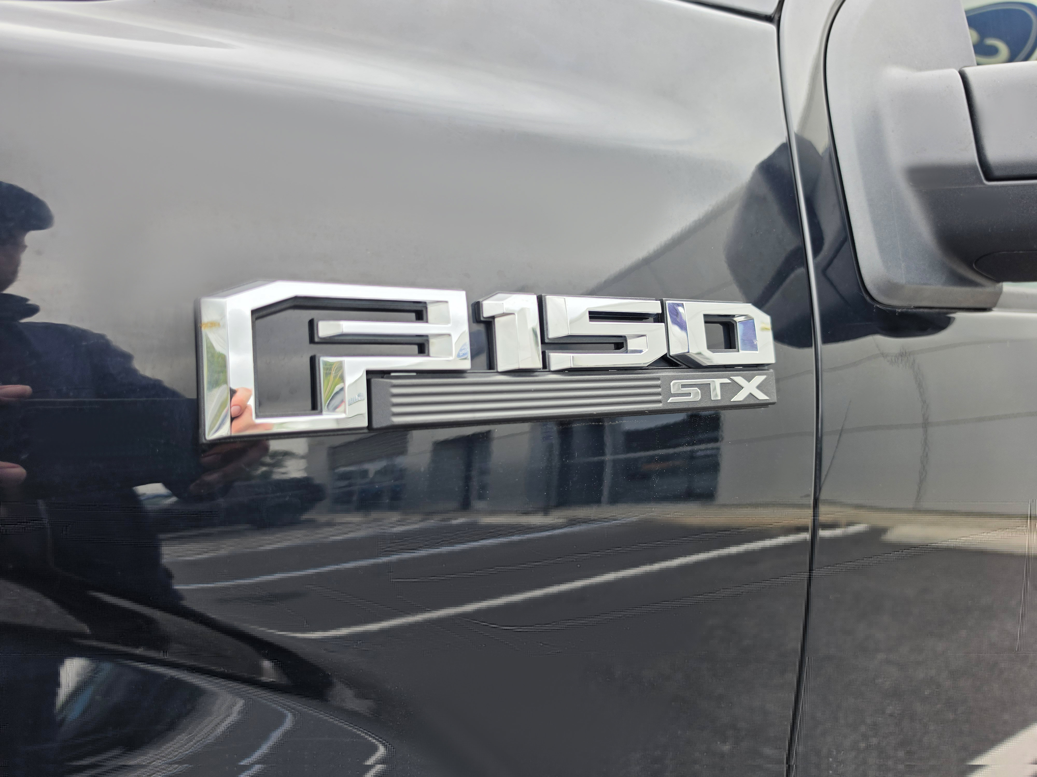 Used 2018 Ford F150 XL w/ Equipment Group 101A Mid AWD/4WD image 10