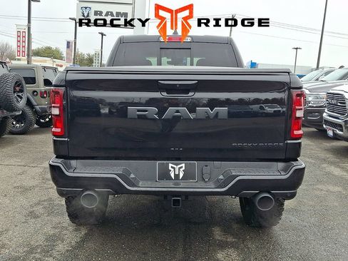 New 2026 RAM 1500 Big Horn AWD/4WD image 6