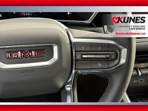 New 2026 GMC Canyon Elevation w/ Convenience Package image 40