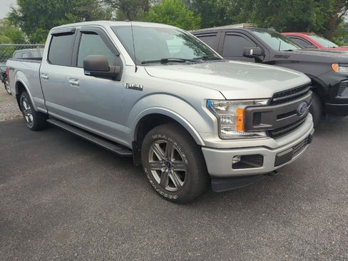 Used 2018 Ford F150 XLT w/ Equipment Group 301A Mid AWD/4WD image 8