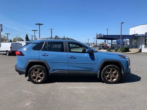 Used 2023 Toyota RAV4 AWD Hybrid image 7