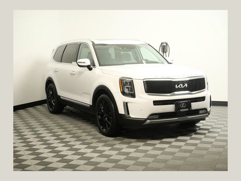 Used 2022 Kia Telluride SX w/ SX Prestige Package AWD/4WD image 1