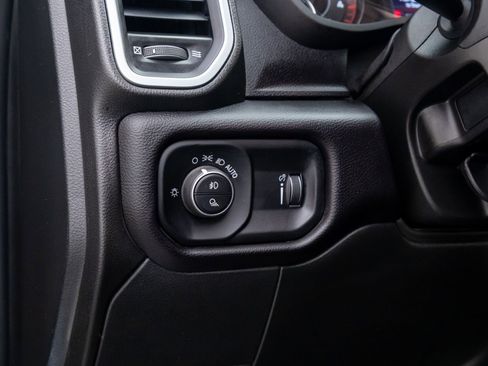 Used 2023 RAM 2500 Big Horn w/ Level 1 Equipment Group image 17