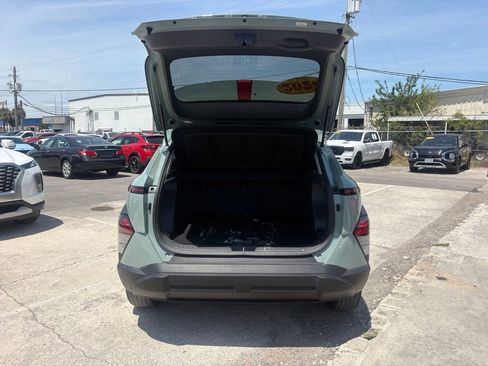Used 2024 Hyundai Kona SEL FWD image 13