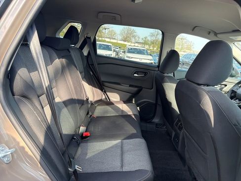 Certified 2025 Nissan Rogue SV FWD image 48