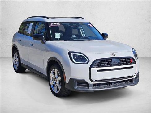 Certified 2025 MINI Cooper Countryman S image 3