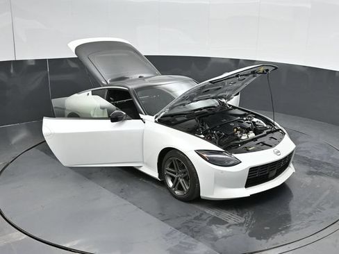 Used 2024 Nissan Z Sport w/ Floor Mat Package RWD image 63