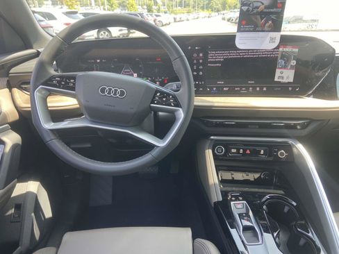 New 2025 Audi Q5 Premium Plus image 14