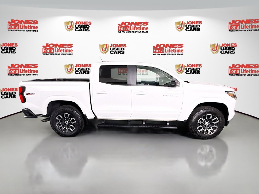 Used 2024 Chevrolet Colorado Z71 w/ Advanced Trailering Package AWD/4WD image 16