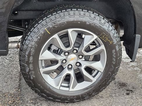 New 2025 Chevrolet Silverado 1500 LT w/ Protection Package image 30