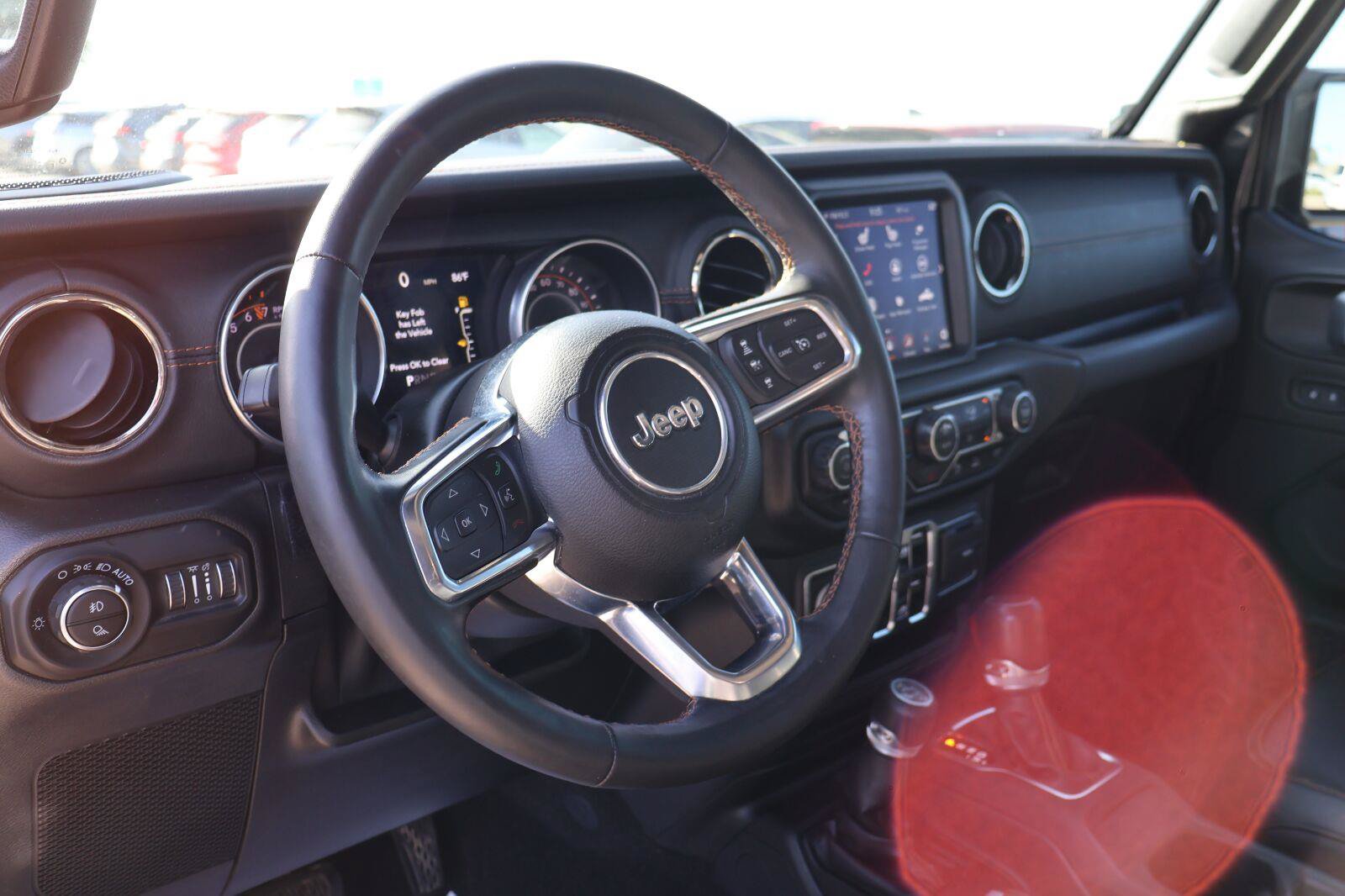 Used 2021 Jeep Gladiator Overland AWD/4WD image 20