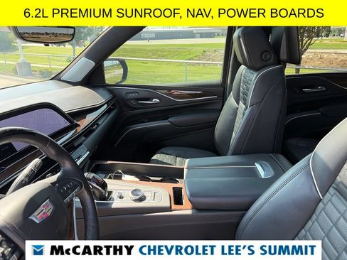 Used 2022 Cadillac Escalade ESV Premium Luxury Platinum AWD/4WD image 58