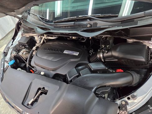 Used 2018 Honda Odyssey EX image 7