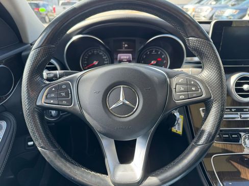 Used 2017 Mercedes-Benz C 300 4MATIC Sedan image 19
