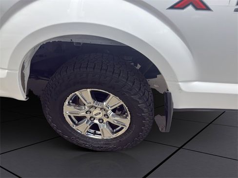 Used 2017 Ford F150 XLT w/ Equipment Group 302A Luxury image 24