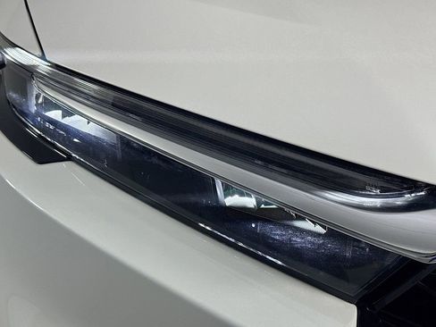 Certified 2026 Honda CR-V EX image 39