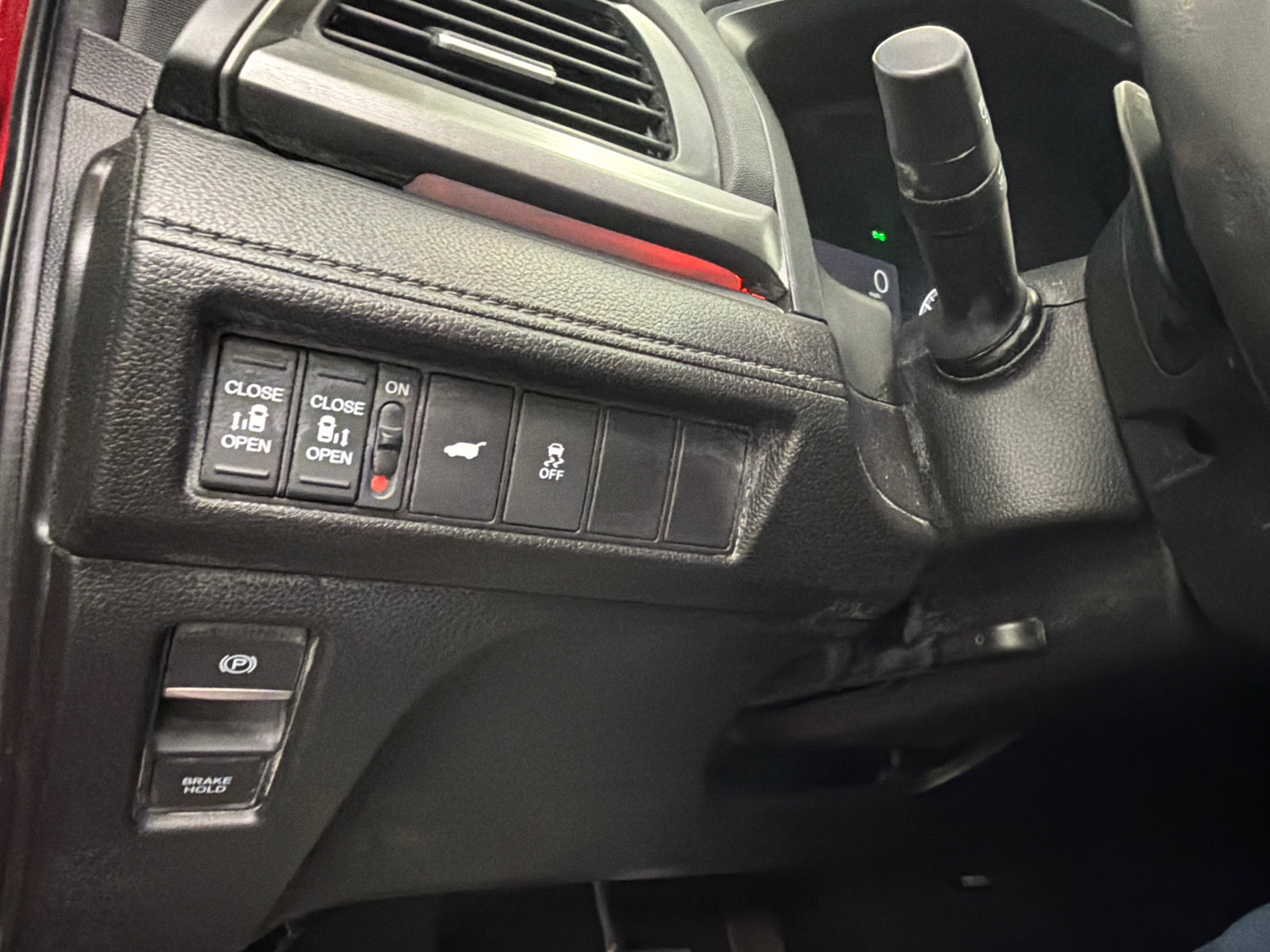 Used 2025 Honda Odyssey Sport-L image 32