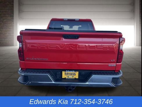 Used 2022 Chevrolet Silverado 1500 LT image 5
