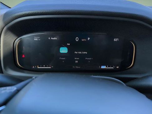 Used 2023 Jeep Wagoneer L Series II image 11