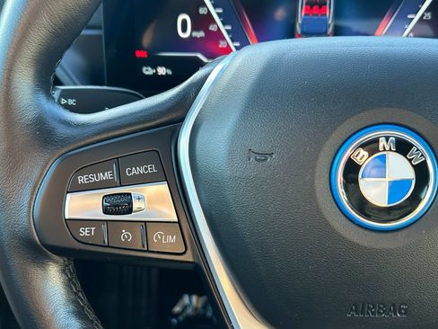 Used 2024 BMW i4 eDrive35 w/ Premium Package RWD image 19