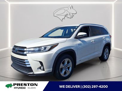 Used 2017 Toyota Highlander Limited