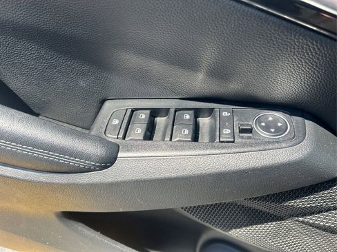 Used 2021 Kia Seltos S AWD/4WD image 30