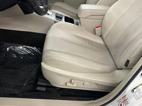Used 2012 Subaru Outback 2.5i Limited image 14