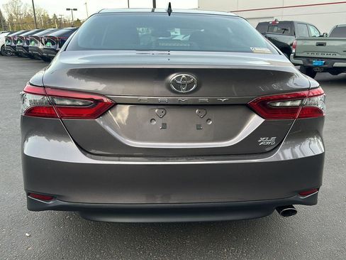 Used 2023 Toyota Camry XLE w/ Navigation Package image 6