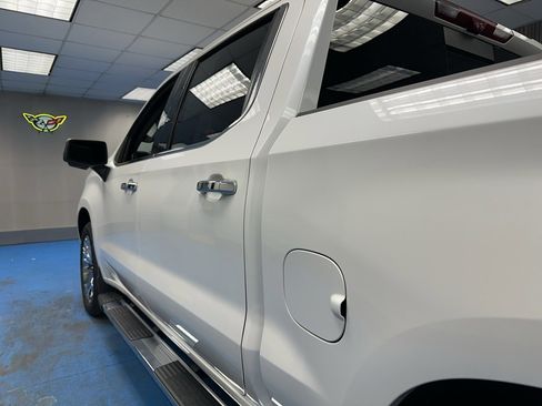 Certified 2022 Chevrolet Silverado 1500 LTZ w/ LTZ Premium Package image 18